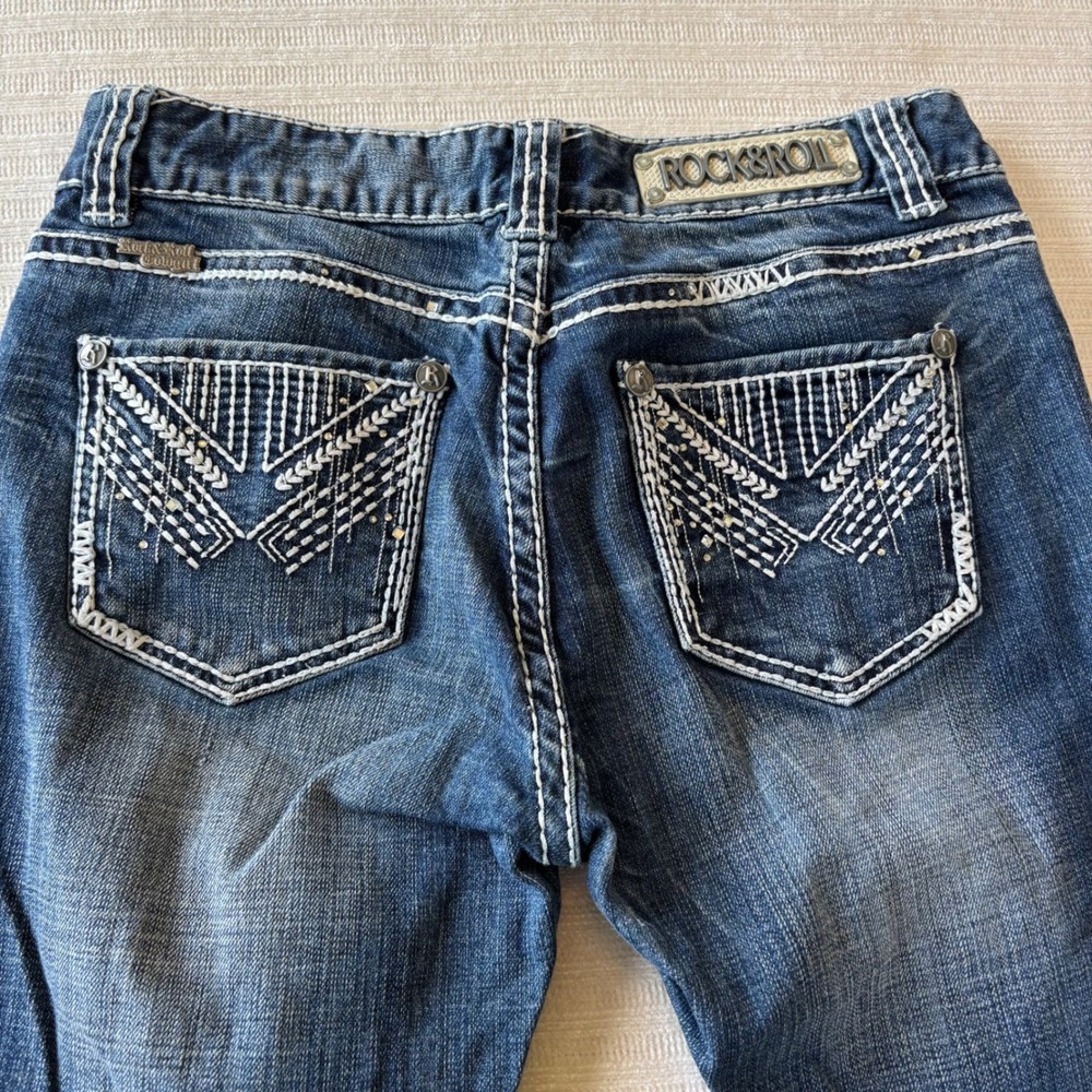 Rock & Roll Cowgirl Dark Blue Bootcut Jeans with White Embroidery